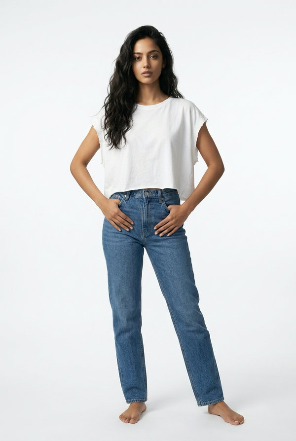 Peek-a-Boo Oversized Tee I White