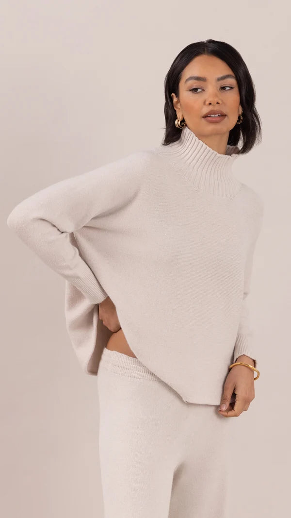 Alma Sweater I Ivory