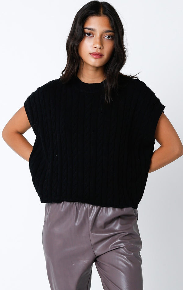 Alina Cable Knit Sweater Vest I Black