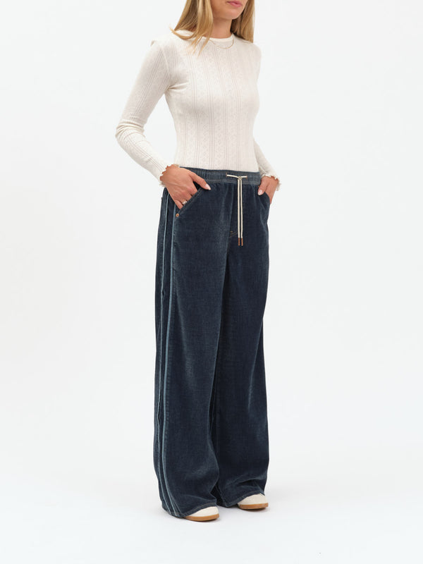 Cozy Pull-On Jean I Sky Whisper