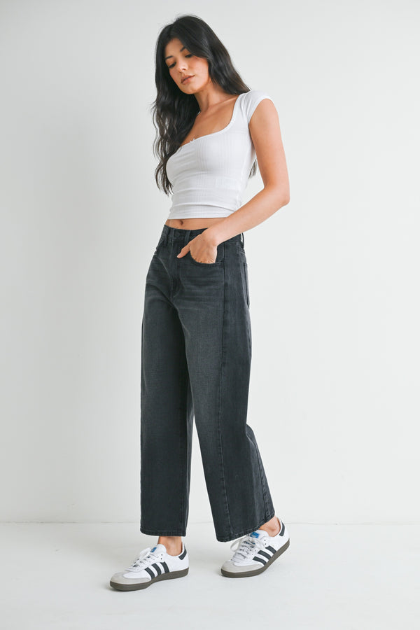 Arched Leg Jean Twist I Washed Black