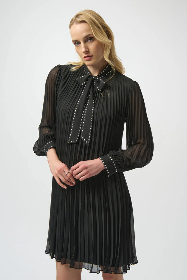 Ryan Pleated Chiffon Shift Dress I Black