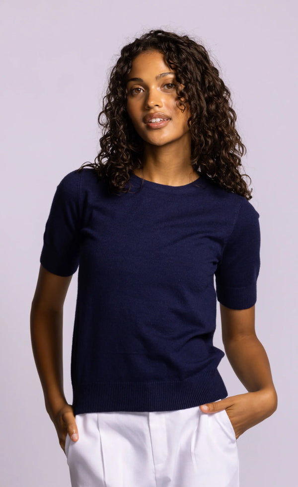 Sandy Top I Navy